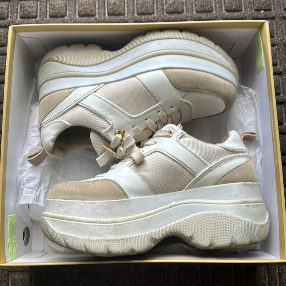 Michael Kors Felicia Platform Sneakers - White/Beige - Picture 6 of 8